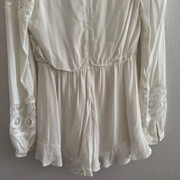 Lovers + Friends Jesse Crochet White Romper - Picture 10 of 11